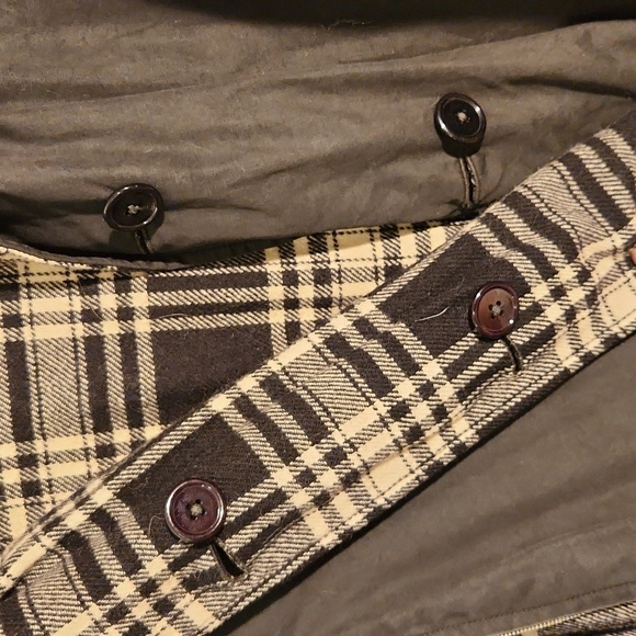 Burberry reversible cloak - Picture 3 of 6